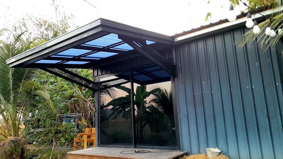 ผ้าใบรางสไลด์บ้านพักอาศัย